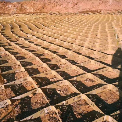 Пластмассовая геоэлементная камера из HDPE для защиты склонов в черном цвете Геоэлементная камера гостиничной сетки