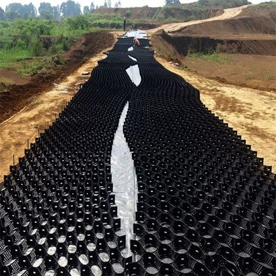 1000-1420N / 10CM Прочность очистки HDPE геоэлементы для гравийных дорожек