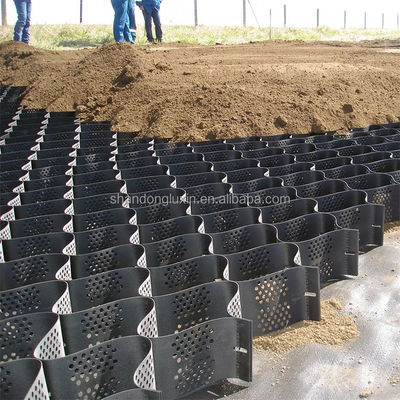 Текстурированная и перфорированная геоклетка из HDPE для улучшения грунта на высоте 50-200 мм