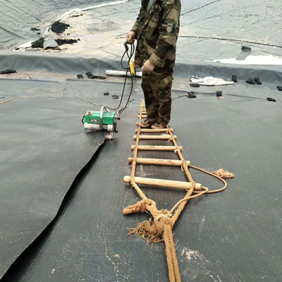 Противоультрафиолетовый HDPE прудовой подкладка 1 мм длина 50-200 м для свалок 0,7 мм водонепроницаемые геомембраны