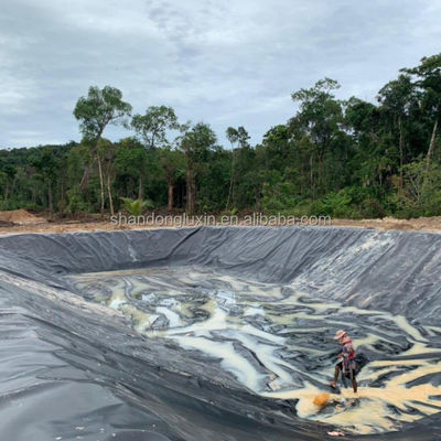Плотность 0,940 г/см3 1 мм HDPE Geomembrane Liner для искусственного озерного резервуара