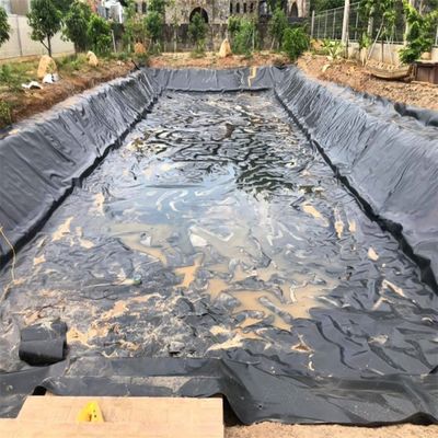 Толщина 0,3 мм - 3,0 мм Геомембрановый водоем для черного искусственного водоема из HDPE