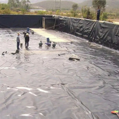 Ультрафиолетоустойчивый 0,75 мм HDPE резиновый резервуар геомембрана для черного или индивидуального цвета рыбного пруда