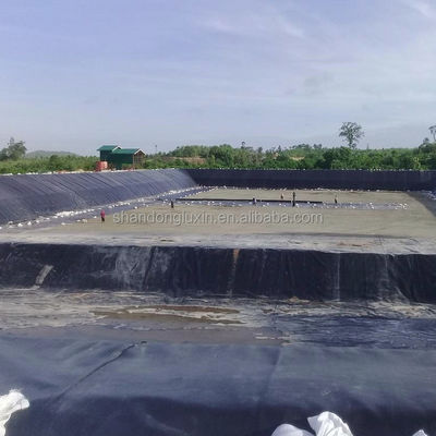 Промышленный дизайн стиль Hdpe Geomembrane прудовой подкладки с водонепроницаемой непроницаемой поверхности