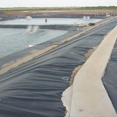 Прямая продажа чёрных геомембран для соляной и щелочной устойчивости на строительных площадках