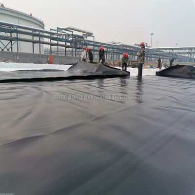 ASTM GRI-GM13 Стандартная геомембрана из 1 мм HDPE для рыбных прудов и полигонов