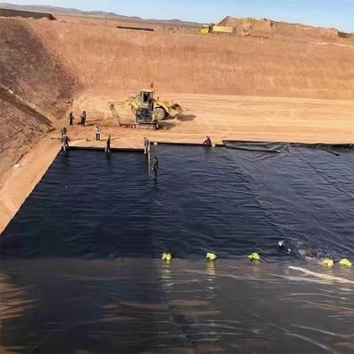 Двойные гладкие геомембраны HDPE 2,0 мм непроницаемая мембрана для защиты окружающей среды