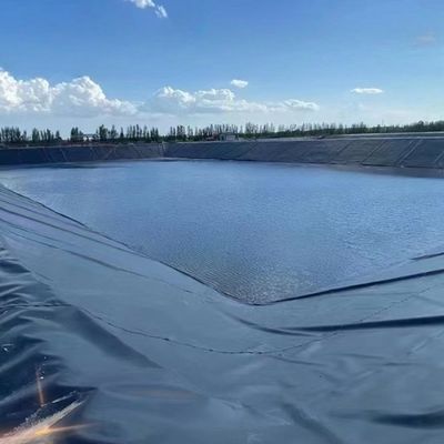 Современный дизайн Префабрикованный HDPE гладкие геомембраны Рыбный пруд Лайнер 0,5 мм 1 мм для резервуаров для хранения воды