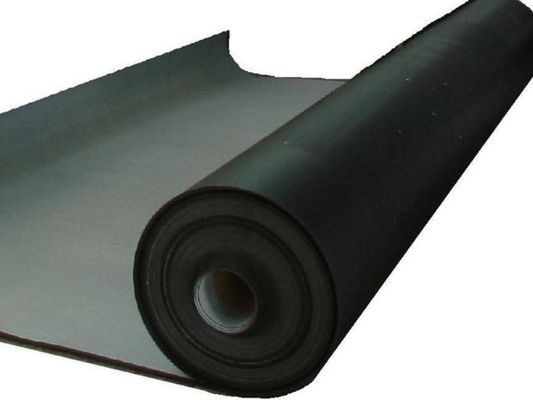 Стандартный ASTM GRI-GM13 1,5 мм HDPE гладкая геомембранная рыбная прудовая подкладка для наружного использования