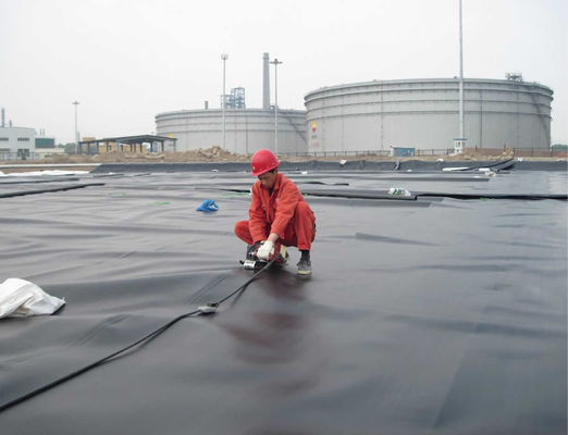1 мм гладкие геомембраны для рыбного пруда 0,5 мм HDPE для аквакультуры ASTM GRI-GM13 Standard