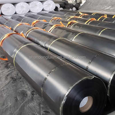 Геомембраны ПВХ ЛДПИ HDPE Рыбный пруд линейка Дамба линейка Длина 50-200 м Толщина 0,3 мм - 2,8 мм
